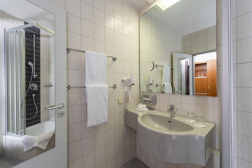 B&B Hotel Rastatt Room photo